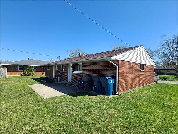 4th image of 6519 Menlo Way