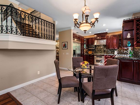 5th image of 2514 Renata Ct