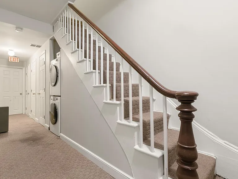 92 W Springfield St #1 — Photo 9