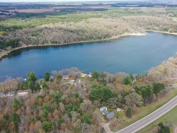 W10212 Hwy C, Wautoma, WI 54982