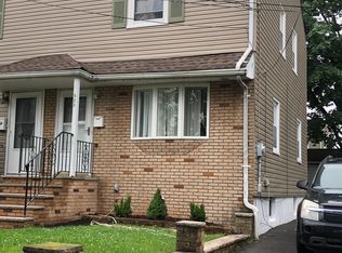 922 E Curtis St, Linden, NJ 07036
