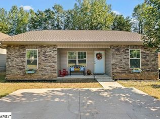 397 Bishop Hicks Ct, Inman, SC 29349