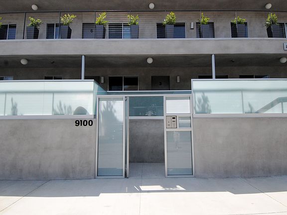 4th image of 9100 Whitworth Dr APT 3