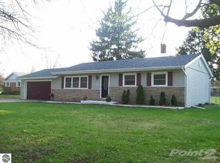 105 York Rd, Saint Louis, MI 48880