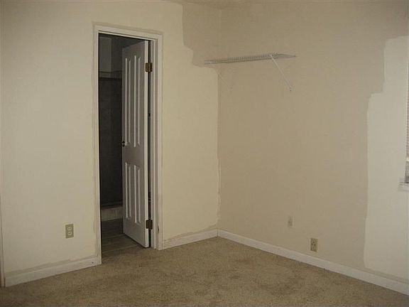5th image of 1219 W El Camino Ave