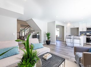 19828 Hatton St, Winnetka, CA 91306