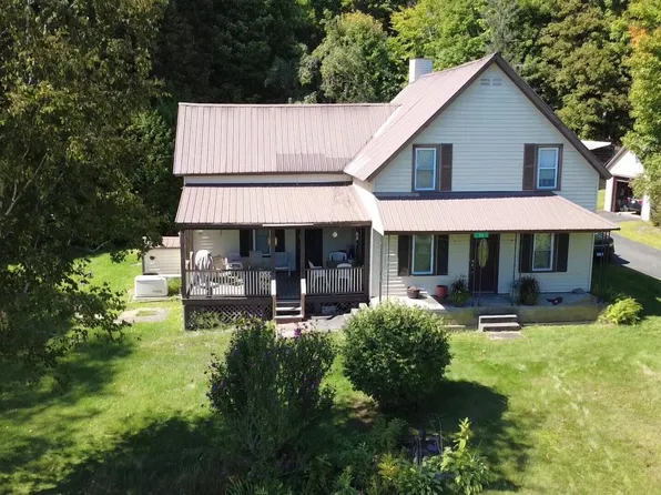 55 Bartlett Pond Road, Mineville, NY 12956