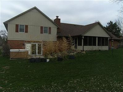 2nd image of 2320 Schumaker Ct