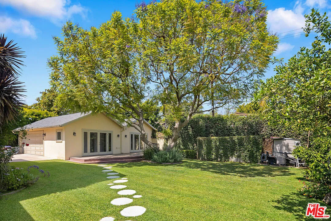 5 bed, 7.0 bath, 4450 sqft, $17,000 — Photo 4