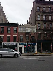 165 Eighth Avenue in Chelsea