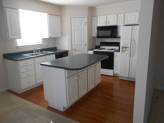 2nd image of 11219 S Sun Valley Dr