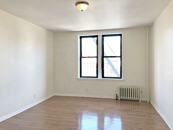5th image of 486 Brooklyn Ave APT 3C