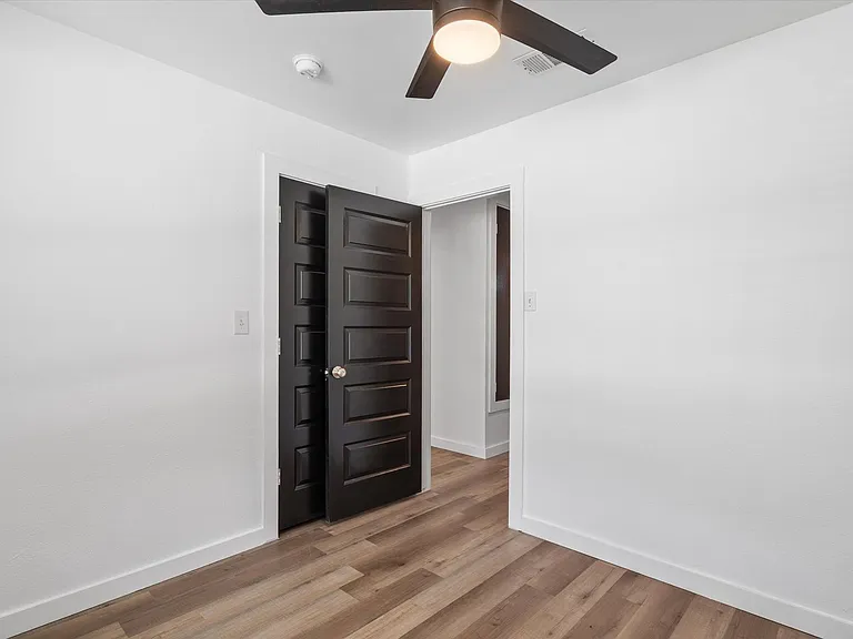 3307 Oak Aly — Photo 18