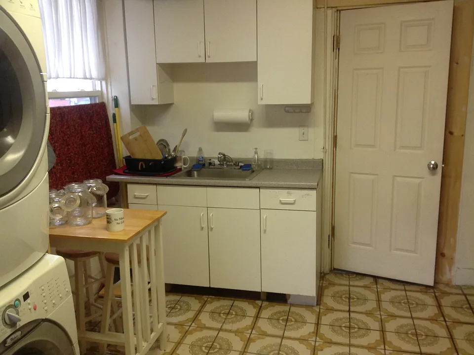 1st floor kitchen