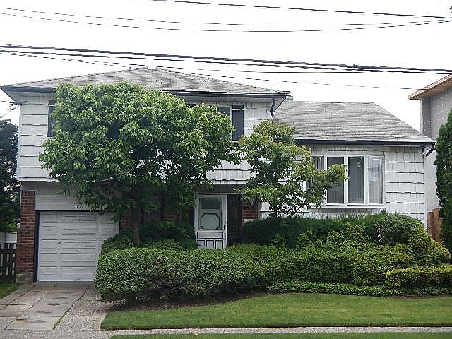 1st image of 166 Whitman Dr