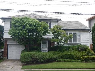 166 Whitman Dr, Brooklyn, NY