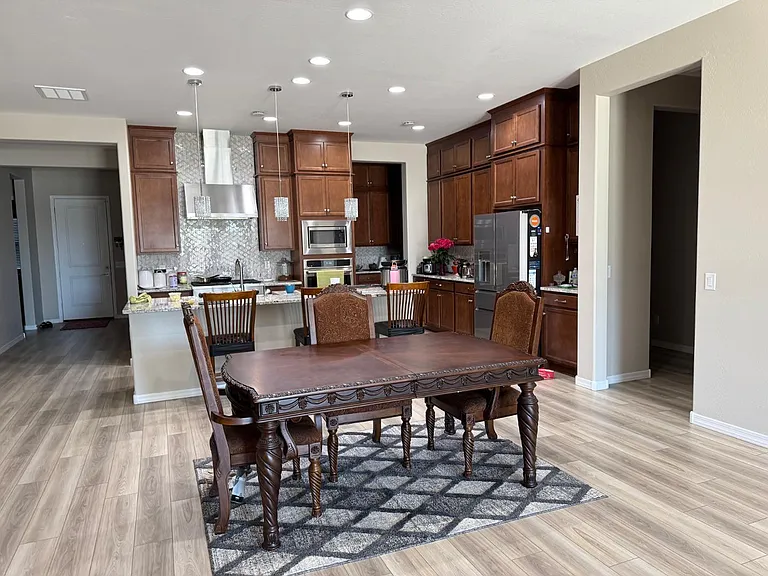 5525 W Banff Ln — Photo 38