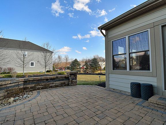 5th image of 8080 Banker Dr NW