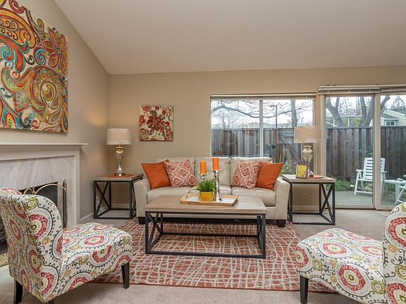 3rd image of 519 Latimer Cir