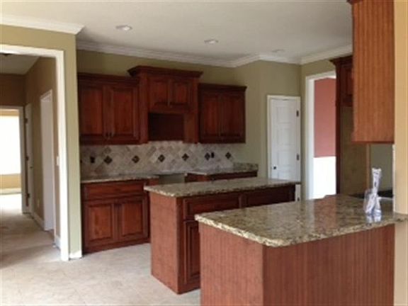 Home for Sale in Warner Robins, GA $237,400