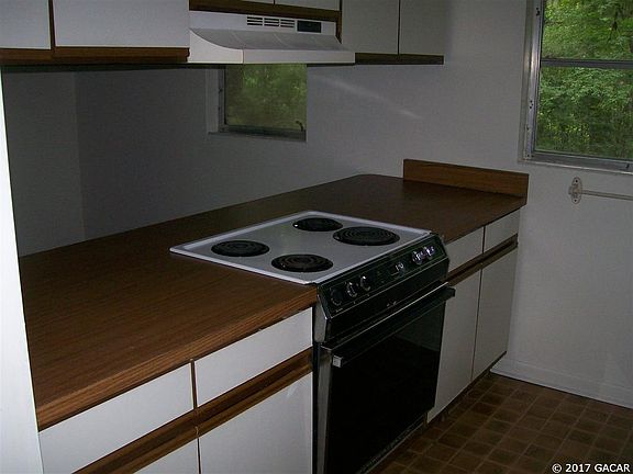 5th image of 1500 NW 34th Pl