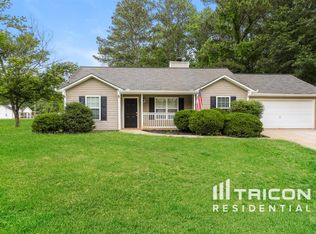 27 Pleasant Forest Dr, Temple, GA 30179
