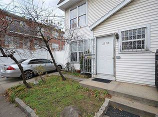 35-09 108th St, Flushing, NY 11368