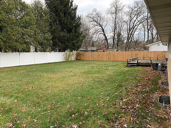3rd image of 3664 Campbell Dr