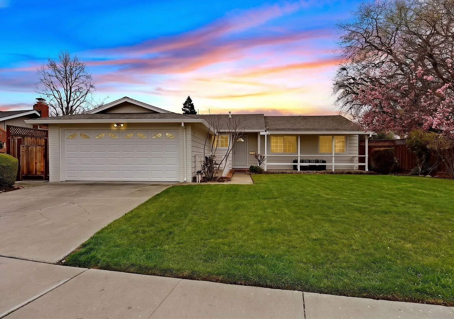 Newly Remodeled & Spacious 4 Bed, 2 Bath Luxury Retreat in Pleasanton — Photo 1