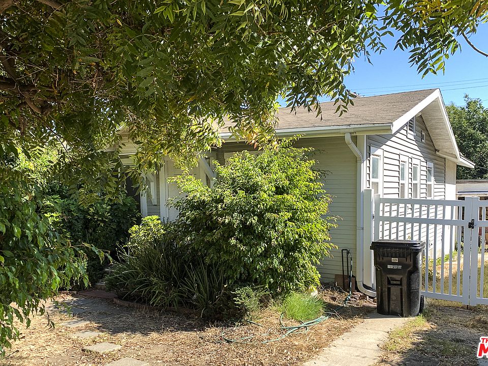 2nd image of 10832 Lawler St