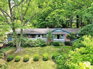 34 Brunswick Dr, Waynesville, NC 28786