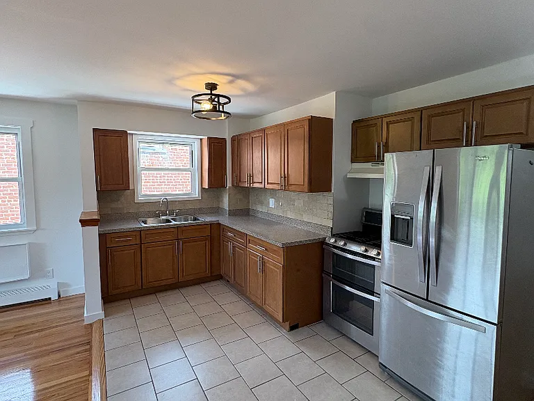 Emerson Ave — Photo 13