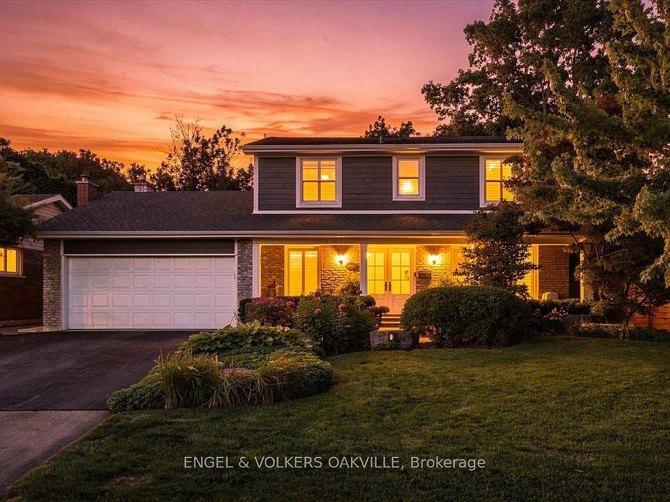 1st image of 493 Wicklow Rd