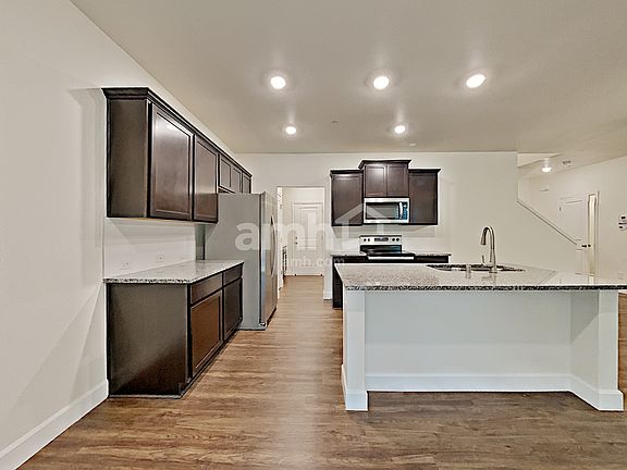 5th image of 2115 104th Dr SE