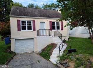 206 W Holly Oak Rd, Wilmington, DE 19809