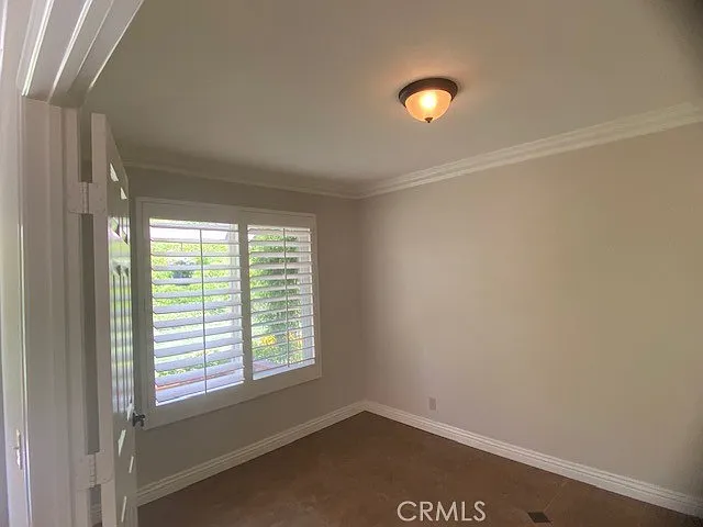 28531 Barbosa — Photo 13