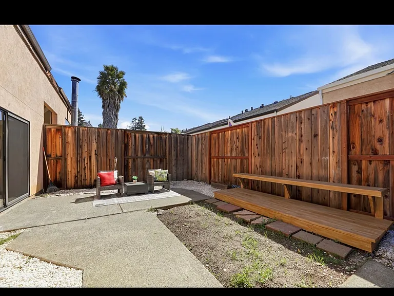 39607 Embarcadero Ter — Photo 14