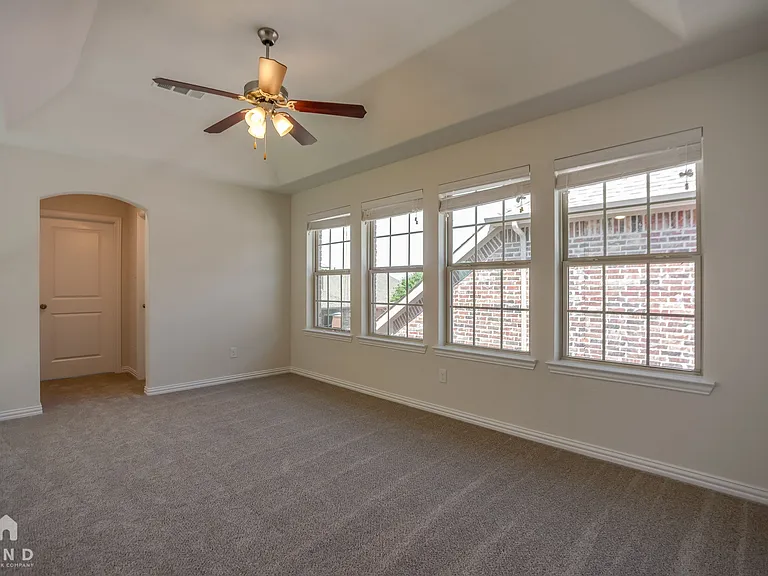 3316 Damsel Sauvage Ln — Photo 24