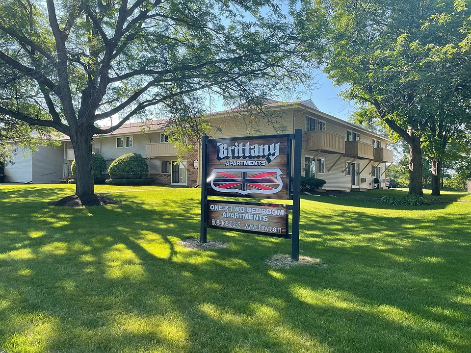 Beloit Brittany Apartments LLC