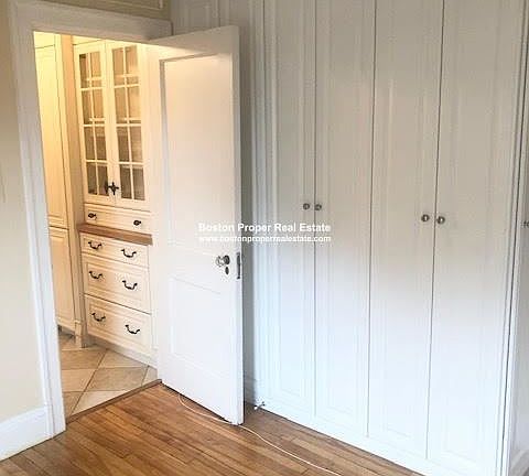 180 Commonwealth #27 Boston - Back Bay Unit Photo 4 (2)