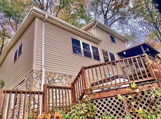 1006 Davis Rd, Otto, NC 28763