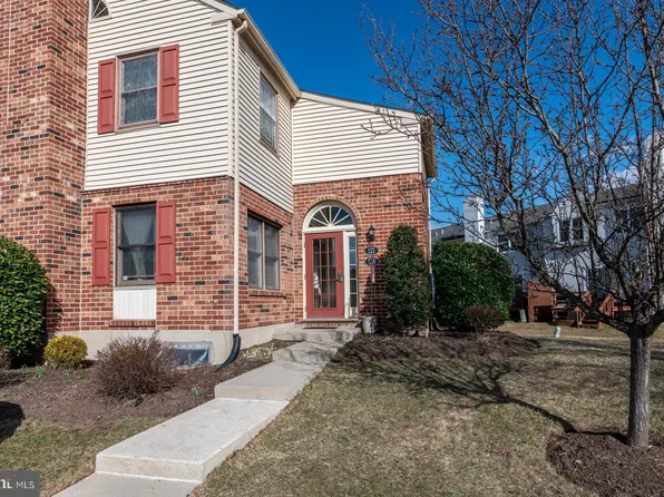 121 William Penn Dr #121, Norristown, PA 19403