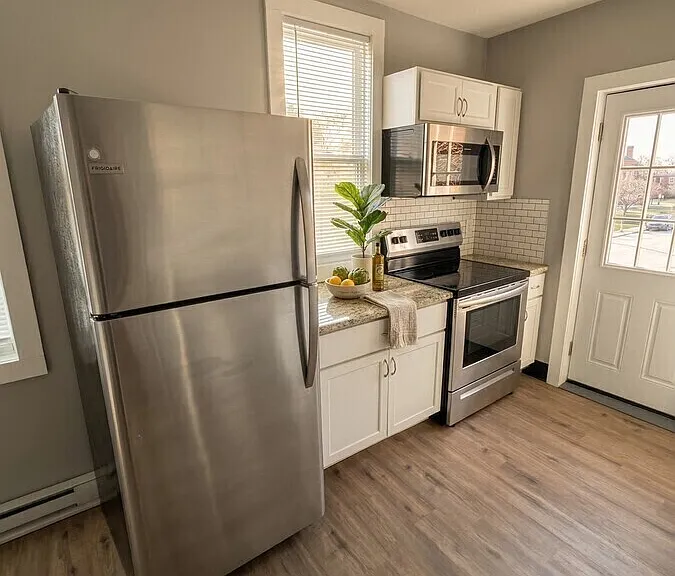 207 S Dupont St #2 — Photo 2