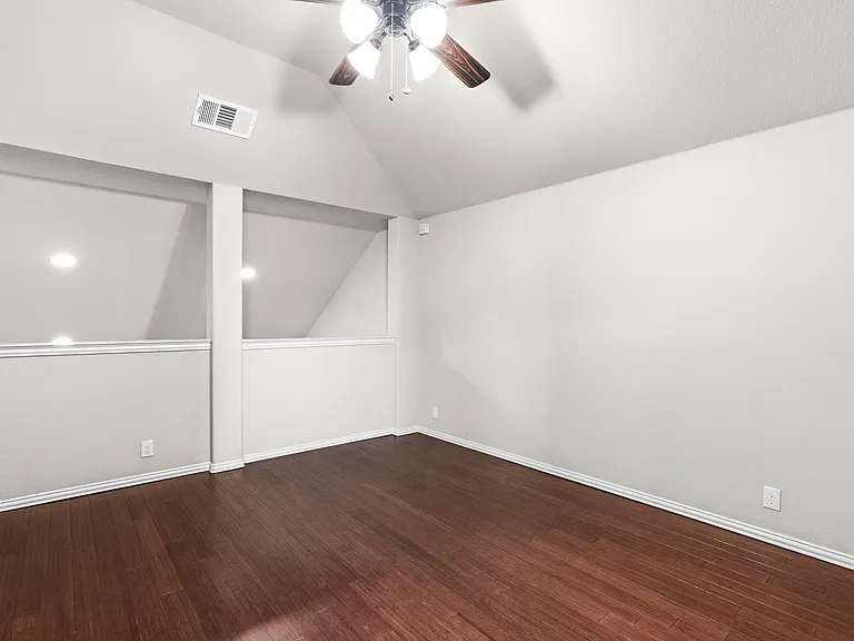5409 Sierra Ridge Dr — Photo 12