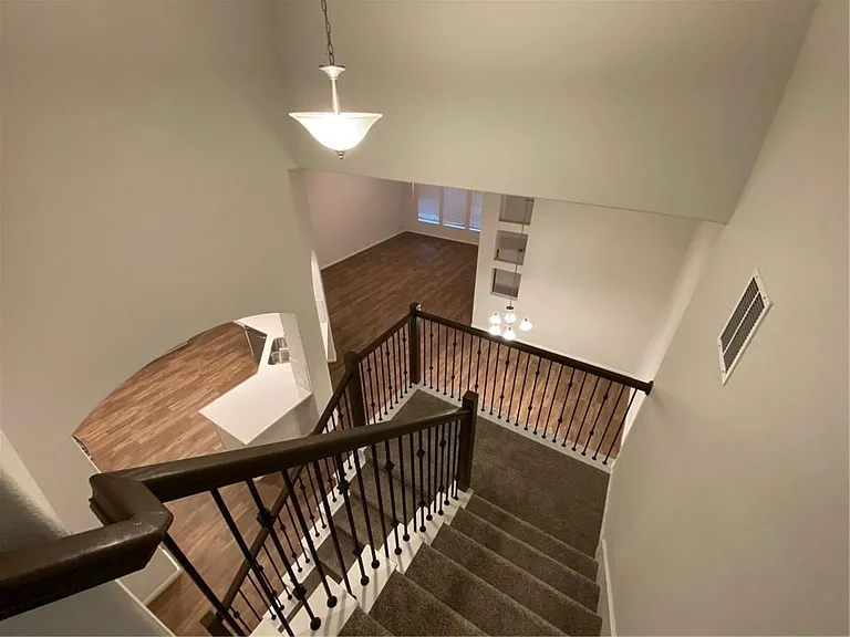 208 Clear Fork Loop — Photo 16