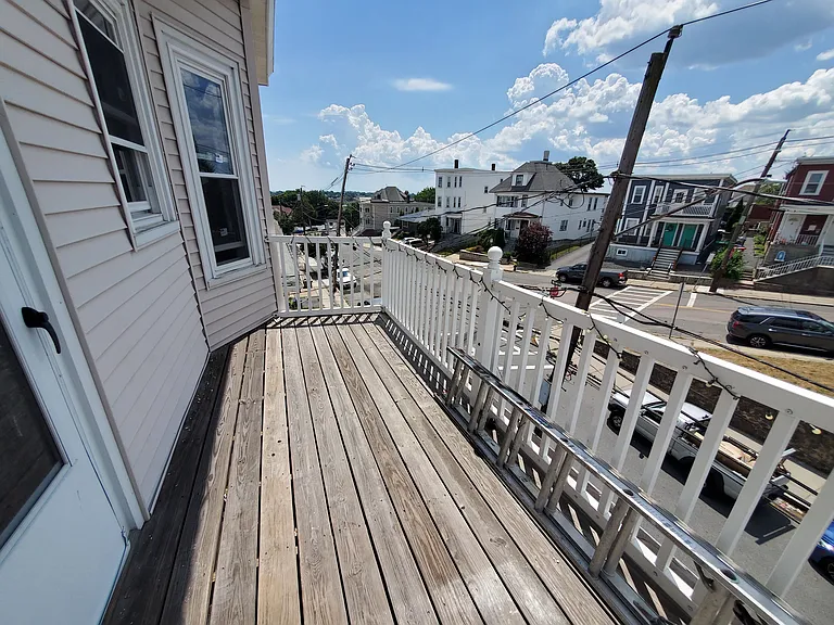 31 Faywood Ave #1 — Photo 17