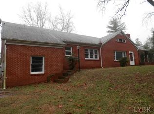 610 Cook Ave, Brookneal, VA 24528