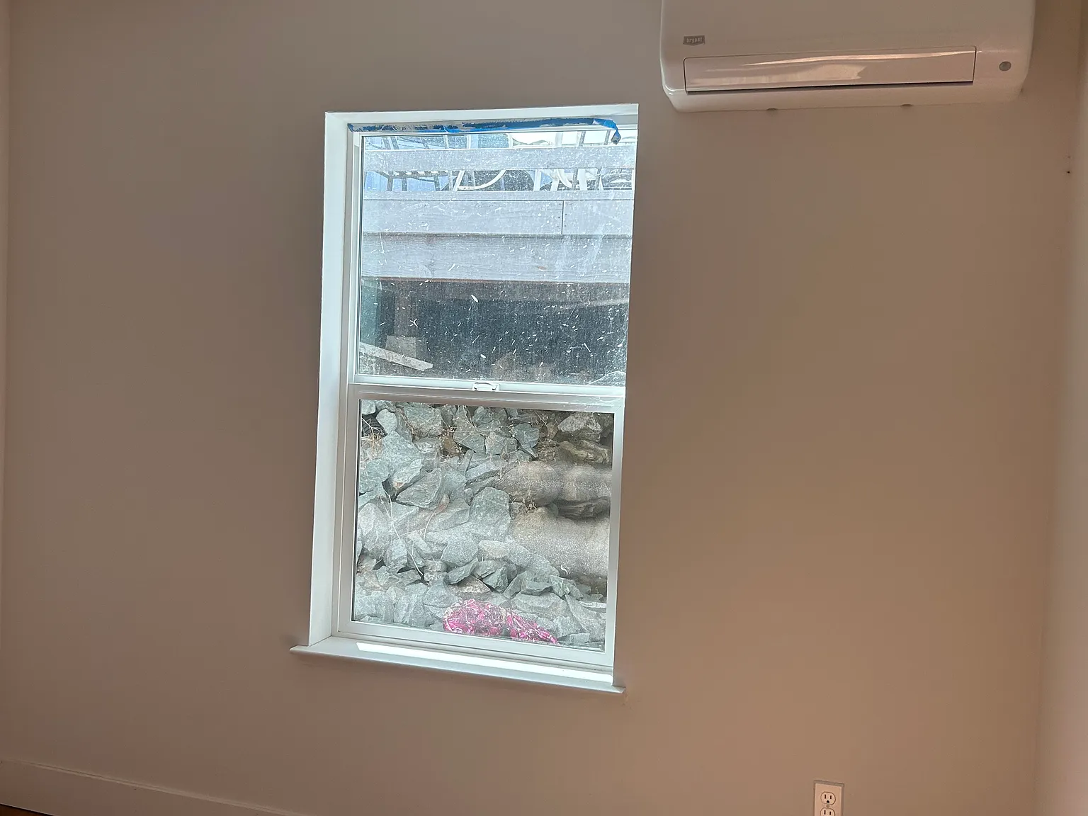 2 bed, 1000 sqft, $1,900 — Photo 3
