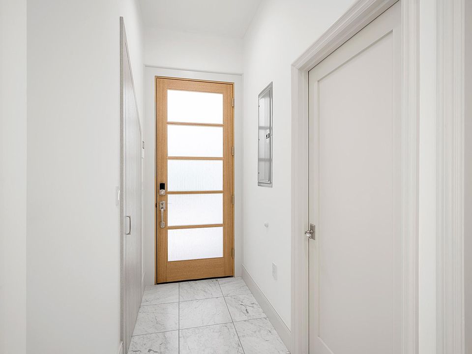 1st image of 13908 W Collins St