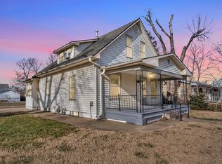 1021 Old Main St, Newton, KS 67114